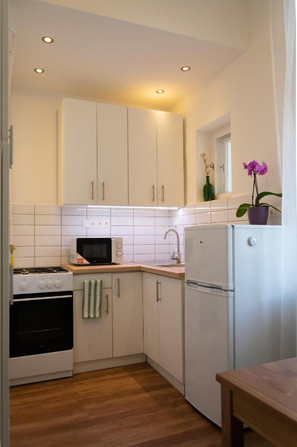 Silentium City Apartman Sárvár Exterior foto